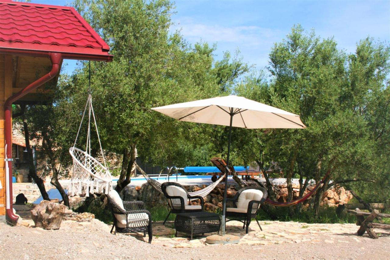 Boutique B&B Agroturizam Sv. Juraj Vrh  Bagian luar foto